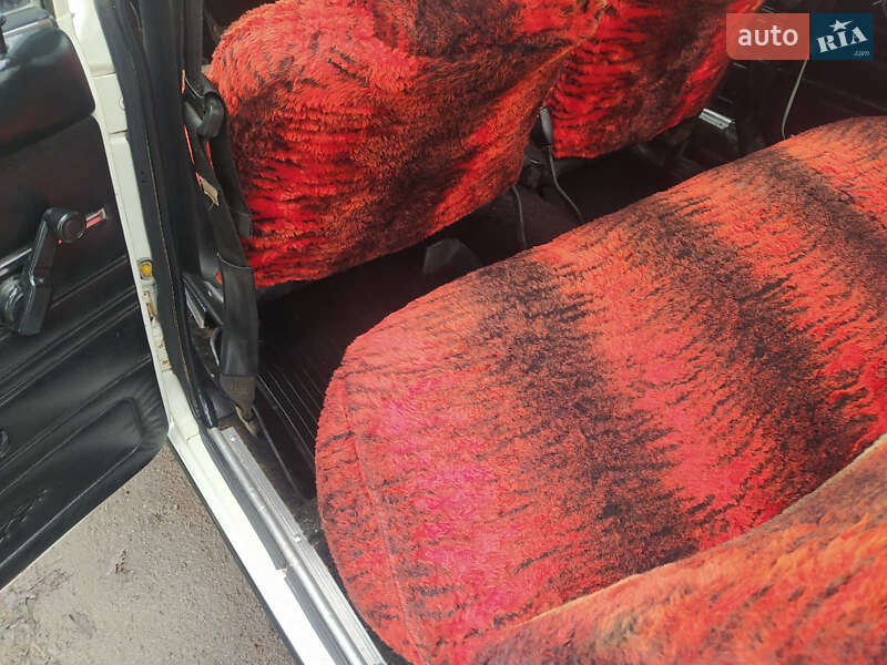 Седан ВАЗ / Lada 2106 1990 в Ровно