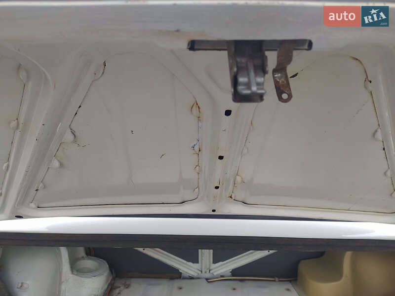 Седан ВАЗ / Lada 2106 1990 в Ровно