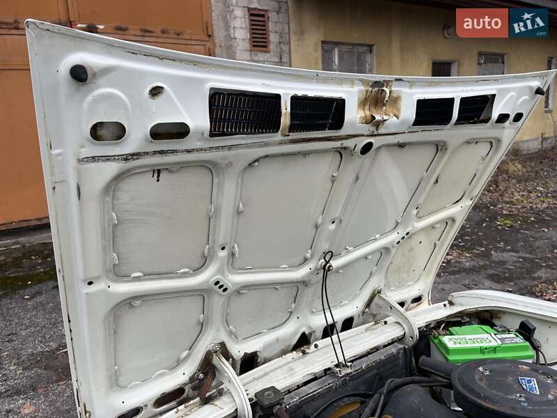 Седан ВАЗ / Lada 2106 1990 в Львове фото 5 Седан ВАЗ / Lada 2106 1990 в Львове