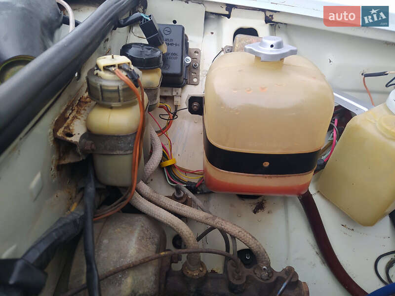 Седан ВАЗ / Lada 2106 1990 в Ровно фото 11 Седан ВАЗ / Lada 2106 1990 в Ровно