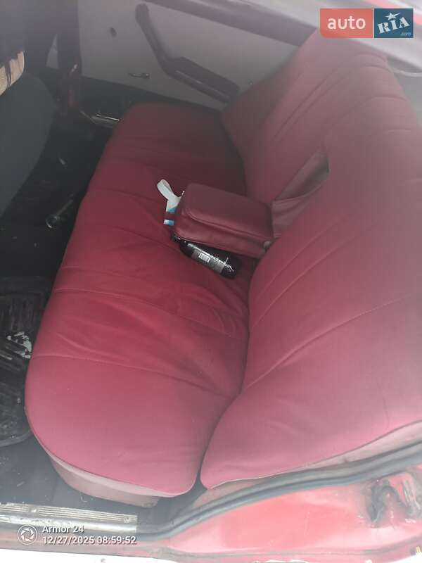 Седан ВАЗ / Lada 2106 1989 в Миргороде