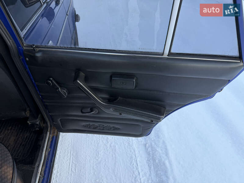 Седан ВАЗ / Lada 2106 2002 в Ромнах фото 9 Седан ВАЗ / Lada 2106 2002 в Ромнах