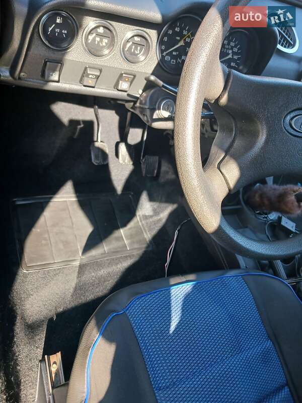 Седан ВАЗ / Lada 2106 2004 в Заречном фото 35 Седан ВАЗ / Lada 2106 2004 в Заречном