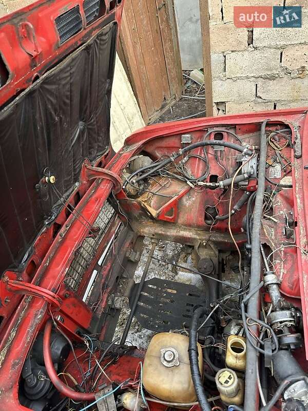 Седан ВАЗ / Lada 2106 1982 в Каменском фото 4 Седан ВАЗ / Lada 2106 1982 в Каменском