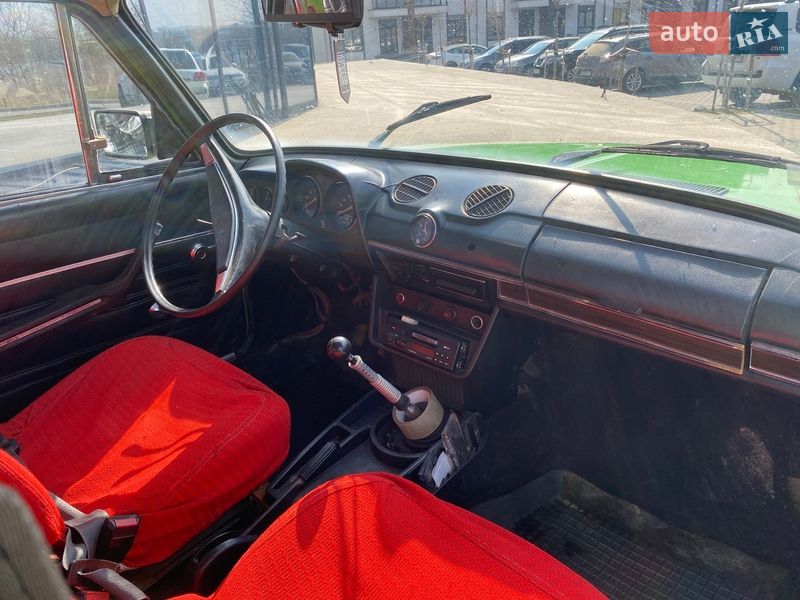 Седан ВАЗ / Lada 2106 1984 в Ровно