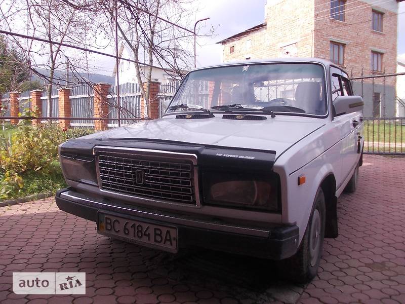 Седан ВАЗ / Lada 2107 1996 в Бориславе