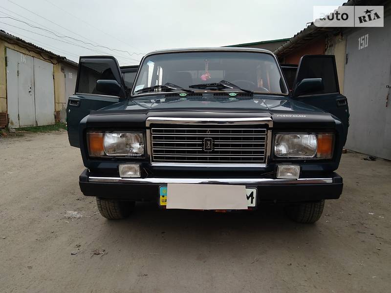 Седан ВАЗ / Lada 2107 2003 в Хмельницькому