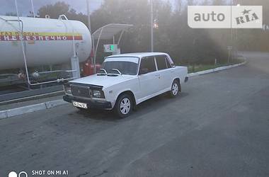 Седан ВАЗ / Lada 2107 1990 в Славуті