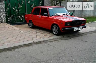 Седан ВАЗ / Lada 2107 1987 в Одессе