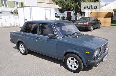 Седан ВАЗ / Lada 2107 2006 в Рівному