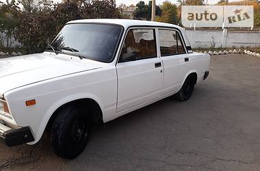Седан ВАЗ / Lada 2107 1994 в Донецке