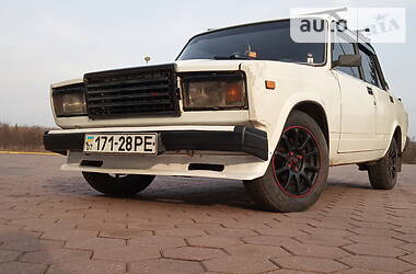 Седан ВАЗ / Lada 2107 1986 в Ужгороді