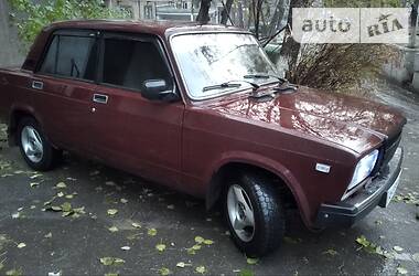 Седан ВАЗ / Lada 2107 2005 в Маріуполі