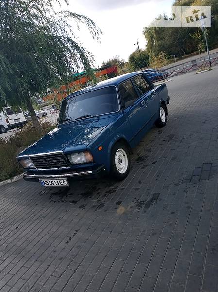 Седан ВАЗ / Lada 2107 2008 в Тиврову