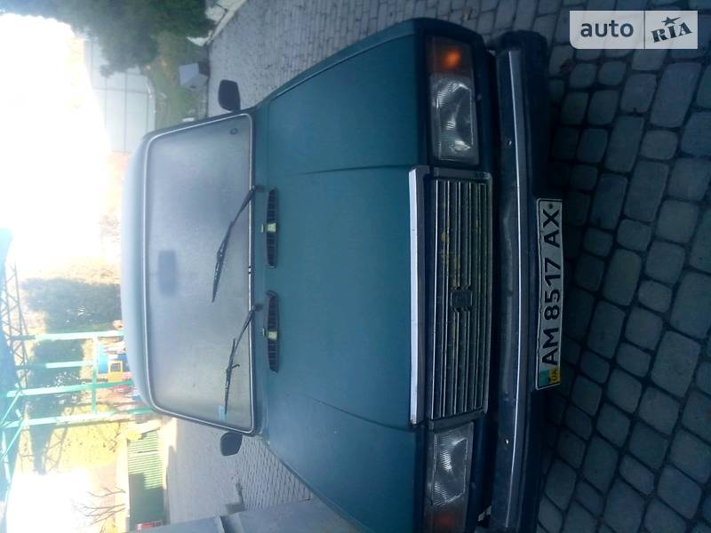 Седан ВАЗ / Lada 2107 1999 в Ильинцах