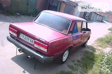 Седан ВАЗ / Lada 2107 1995 в Вінниці