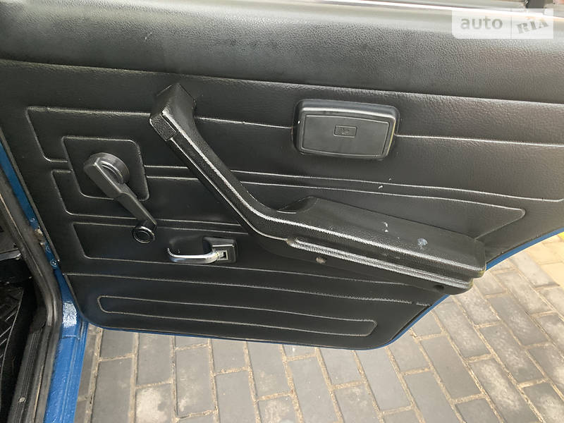 Седан ВАЗ / Lada 2107 2001 в Рівному