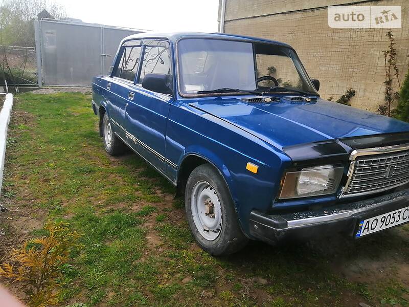 Седан ВАЗ / Lada 2107 2008 в Хусте