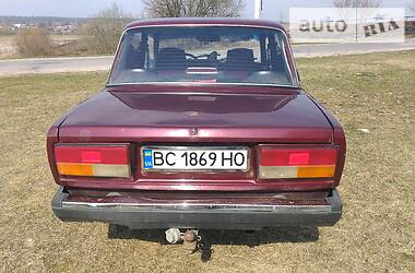 Седан ВАЗ / Lada 2107 2007 в Шумске