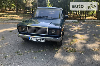 Седан ВАЗ / Lada 2107 2005 в Пятихатках