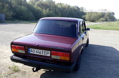 Седан ВАЗ / Lada 2107 2006 в Ивано-Франковске