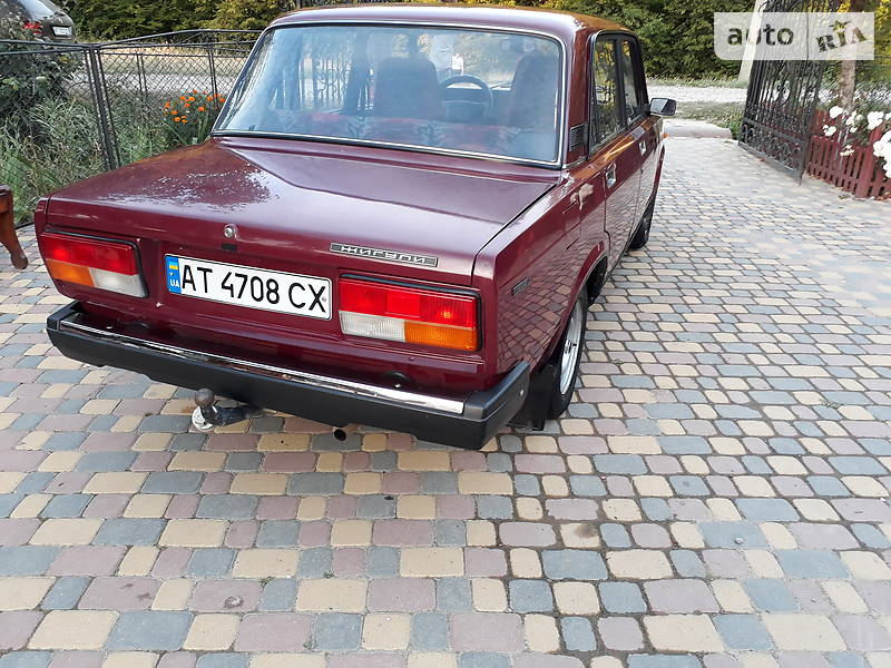 Седан ВАЗ / Lada 2107 2003 в Богородчанах