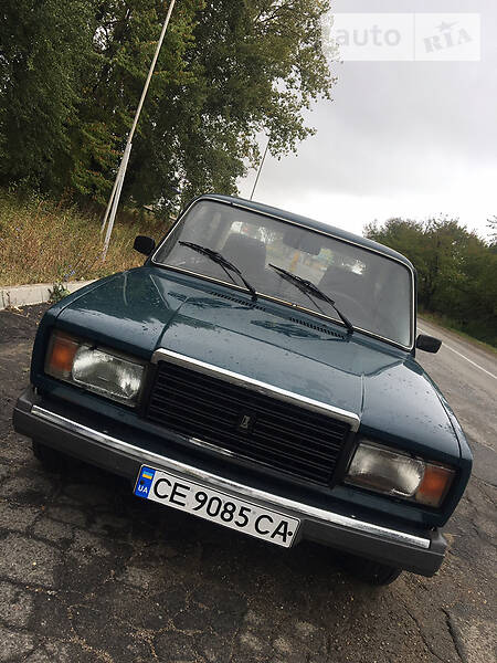 Седан ВАЗ / Lada 2107 2003 в Сокирянах