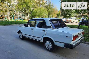 Седан ВАЗ / Lada 2107 2002 в Вінниці