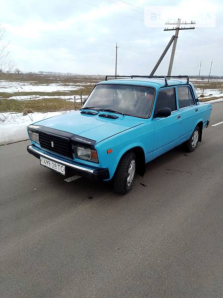 Седан ВАЗ / Lada 2107 1992 в Буську