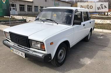 Седан ВАЗ / Lada 2107 2006 в Волочиске