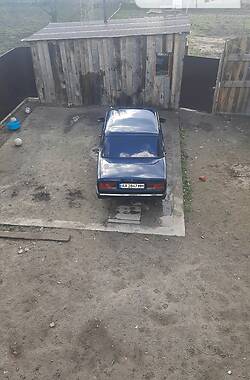 Седан ВАЗ / Lada 2107 2008 в Киеве