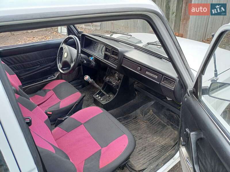 Седан ВАЗ / Lada 2107 1989 в Маньковке