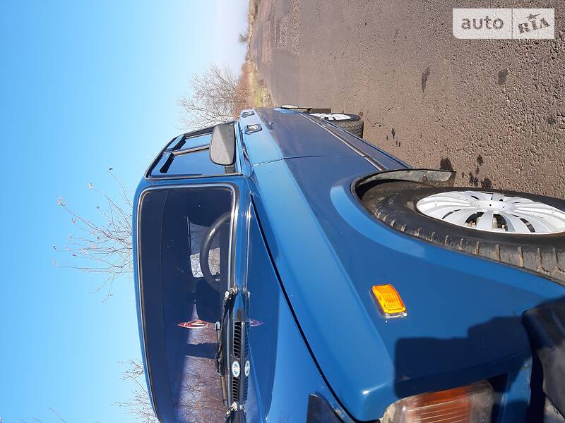 Седан ВАЗ / Lada 2107 2000 в Березовке