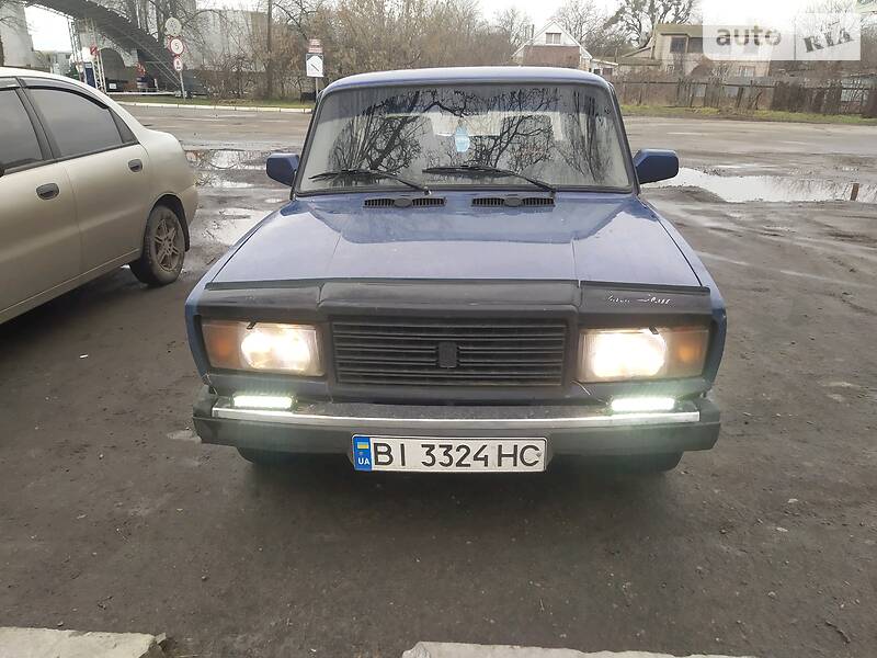 Седан ВАЗ / Lada 2107 1994 в Гадяче