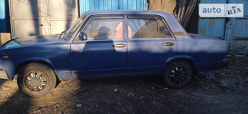 Седан ВАЗ / Lada 2107 2005 в Казатине фото 3 Седан ВАЗ / Lada 2107 2005 в Казатине