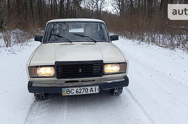 Седан ВАЗ / Lada 2107 1990 в Сокале