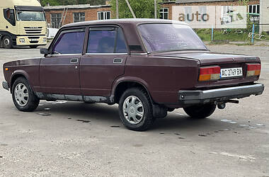 Седан ВАЗ / Lada 2107 2006 в Луцке