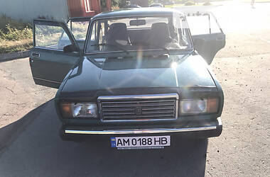 Седан ВАЗ / Lada 2107 2005 в Житомире