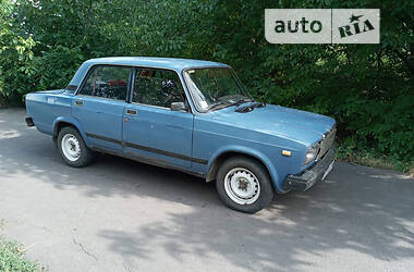 Седан ВАЗ / Lada 2107 1991 в Подольске