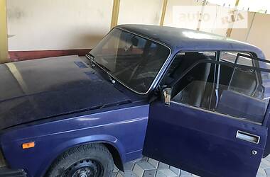 Седан ВАЗ / Lada 2107 2002 в Одессе