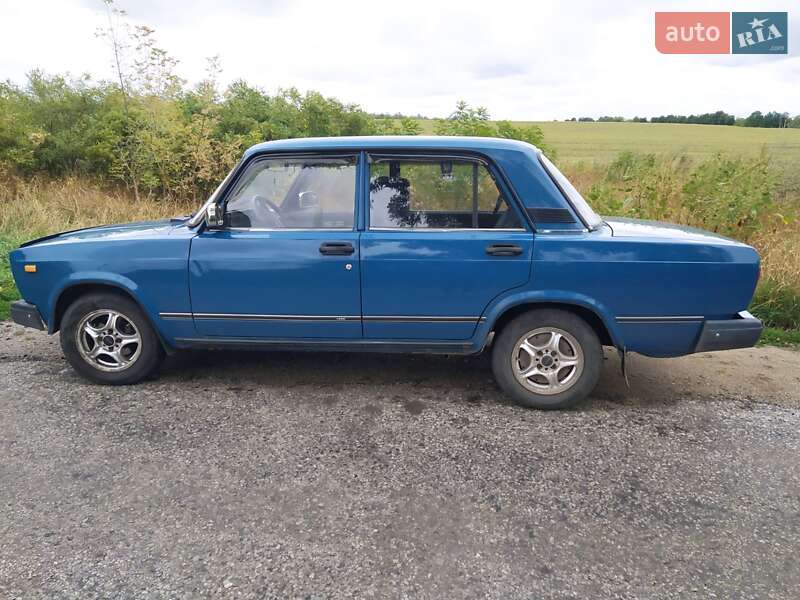 Седан ВАЗ / Lada 2107 2006 в Днепре