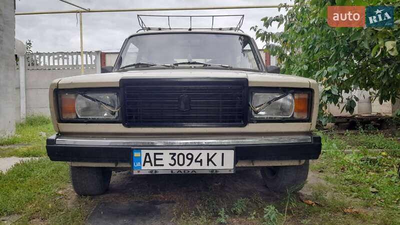 Седан ВАЗ / Lada 2107 1990 в Новомосковську
