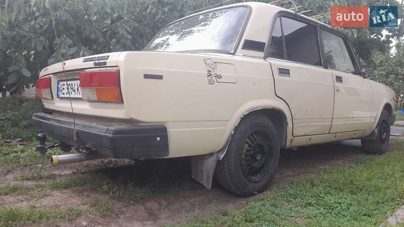 Седан ВАЗ / Lada 2107 1990 в Новомосковську