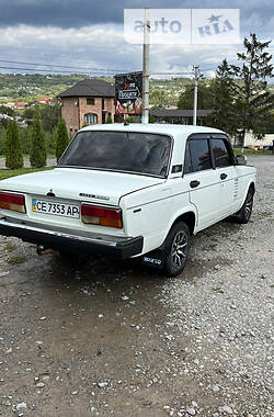 Седан ВАЗ / Lada 2107 1988 в Черновцах