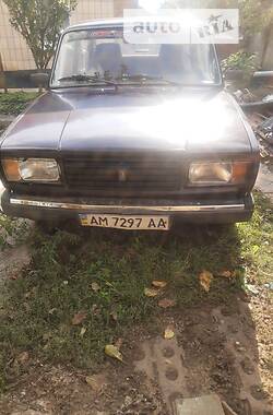 Седан ВАЗ / Lada 2107 2004 в Бердичеві