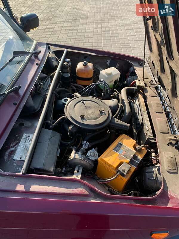 Седан ВАЗ / Lada 2107 2004 в Павлограді