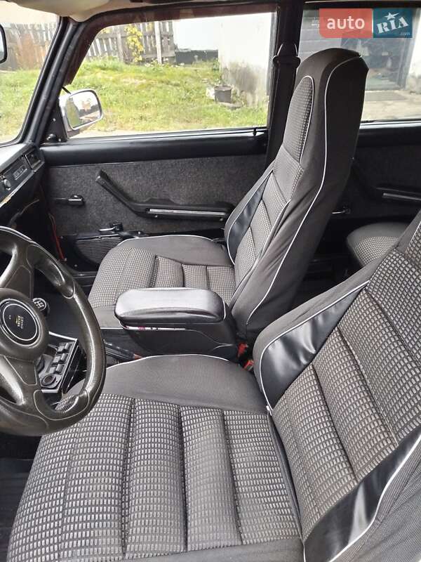 Седан ВАЗ / Lada 2107 1991 в Шепетівці