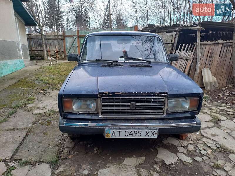 Седан ВАЗ / Lada 2107 1985 в Заставній