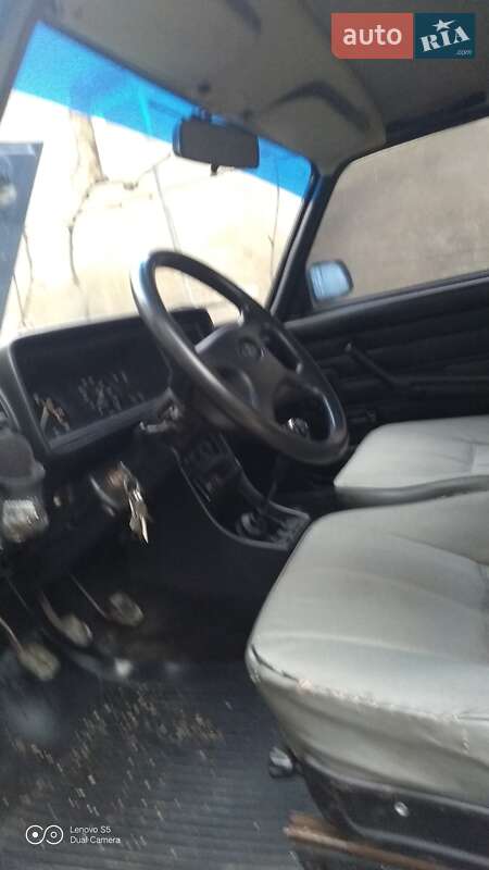 Седан ВАЗ / Lada 2107 2003 в Ужгороде