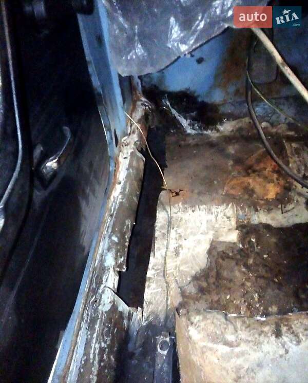 Седан ВАЗ / Lada 2107 1989 в Житомире